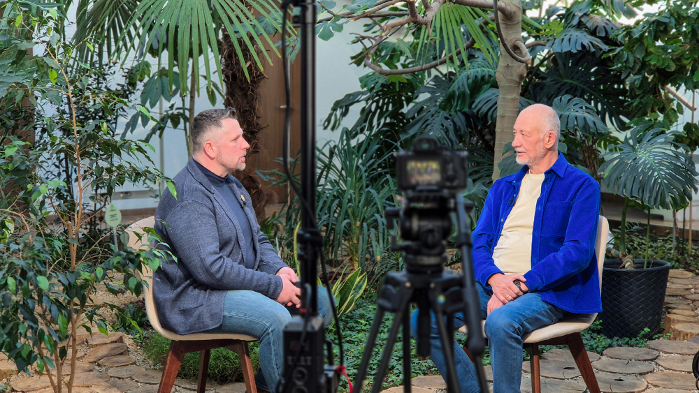 anatoli-unitsky-gave-an-interview-to-the-tv-channel-mir